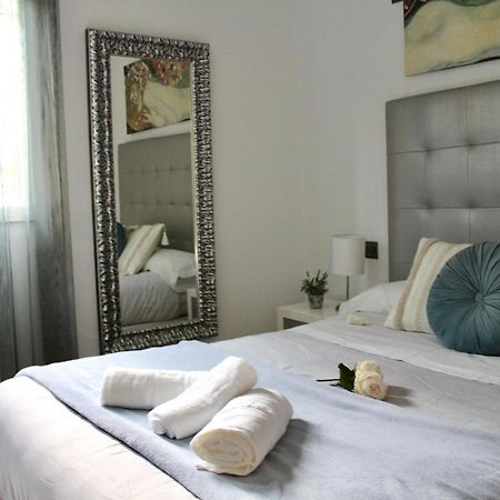 Wish Suite Gran Plaza De Sevilla Екстер'єр фото