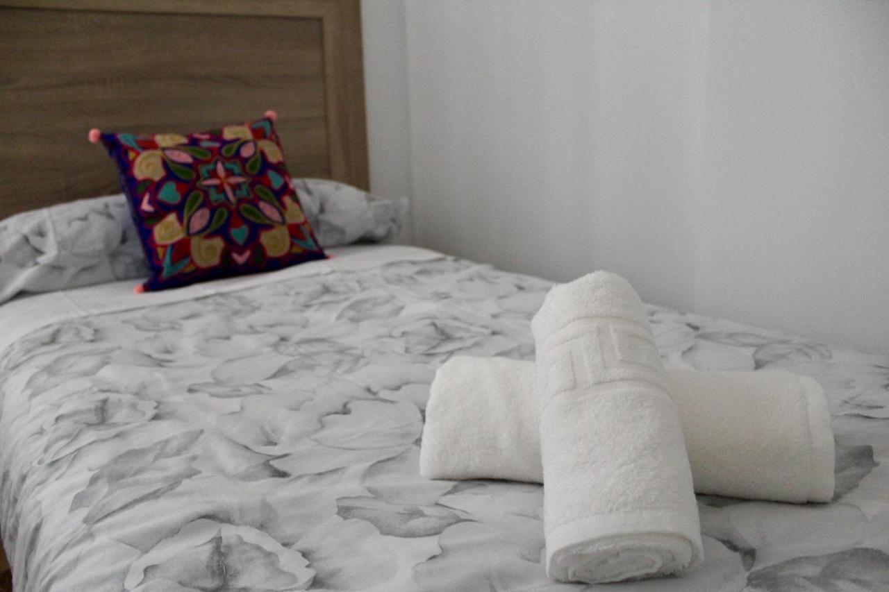 Wish Suite Gran Plaza De Sevilla Екстер'єр фото