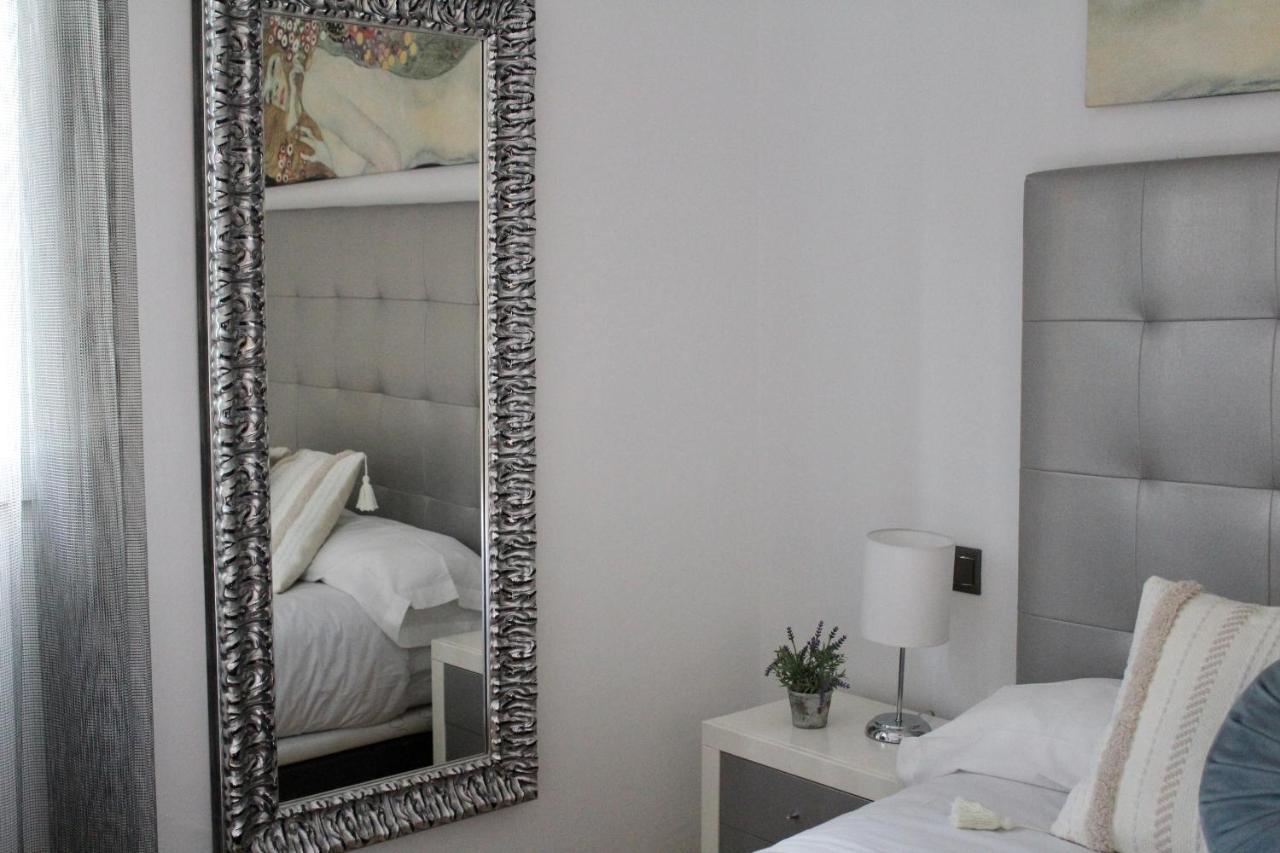Wish Suite Gran Plaza De Sevilla Екстер'єр фото