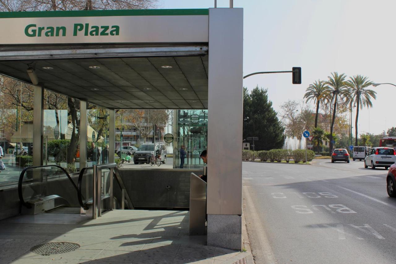 Wish Suite Gran Plaza De Sevilla Екстер'єр фото
